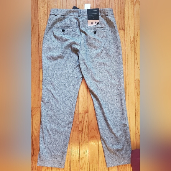 Banana Republic Gray Dress Pants Ankle - Picture 3 of 12